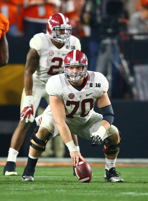 Ryan Kelly at the college football match involving Alabama Crimson Tide in 2016