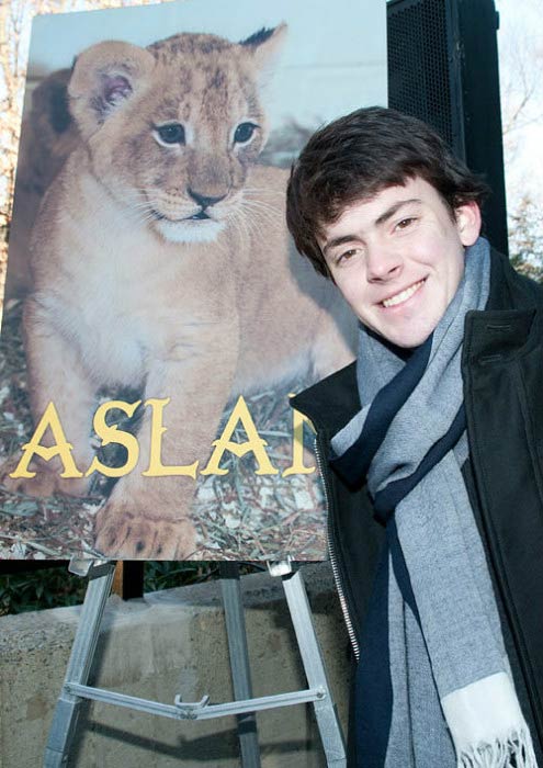 Skandar Keynes at the Smithsonian's National Zoo Lion Cub naming ceremony in December 2010