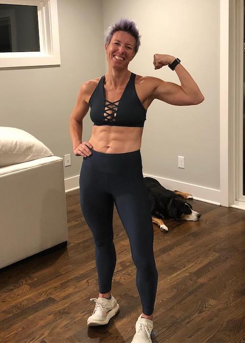 Erin Oprea showing her strong body in October 2018