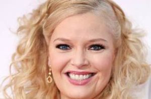 Melissa Peterman - Featured Image