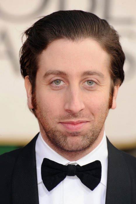 Simon Helberg at 2013 Golden Globe Awards