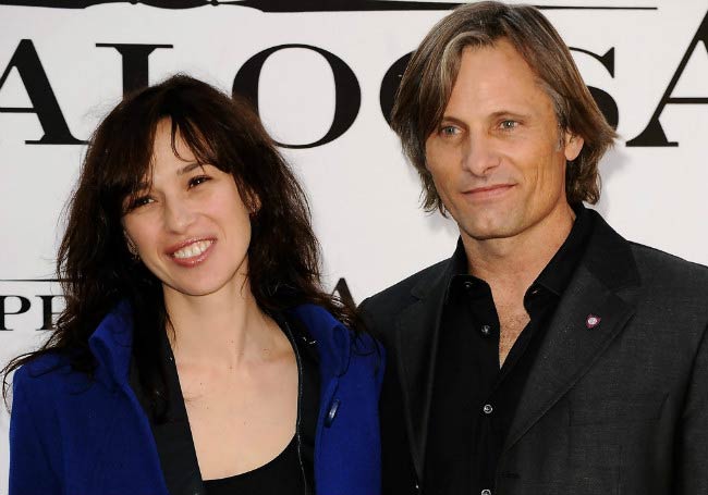 Viggo Mortensen and Ariadna Gil at the Appaloosa photocall in November 2008 in Spain