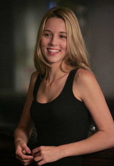 Alona Tal as Jo Harvelle in Supernatural