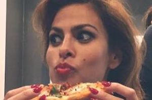 Eva Mendes - Featured Image
