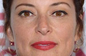 Lola Glaudini - Featured Image
