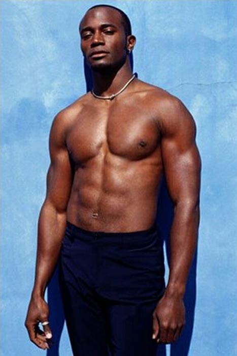 Taye Diggs shirtless body at display