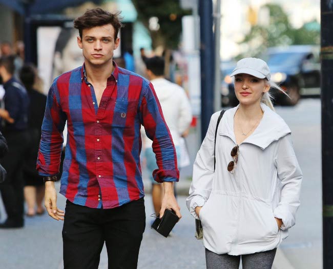Thomas Doherty and Dove Cameron in Vancouver in September 2016