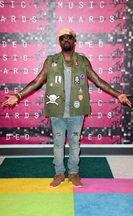 Wale Folarin at the 2015 MTV Video Music Awards