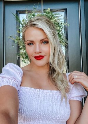 Witney Carson Height, Weight, Age, Spouse, Family, Facts, Biography