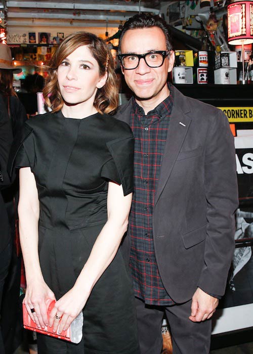 Carrie Brownstein and Fred Armisen