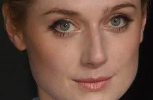 Elizabeth Debicki - Featured Image
