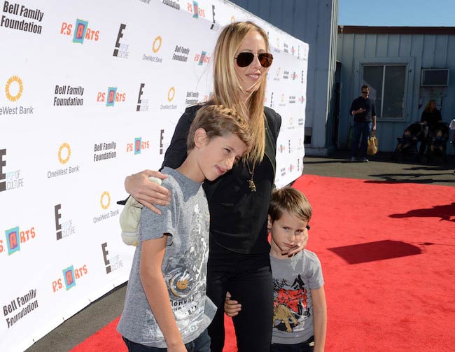 Kim Raver with sons Luke and Leo on the red carpet supporting P.S. ARTS in 2012