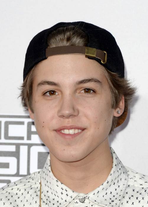 Matthew Espinosa at the American Music Awards in November 2014