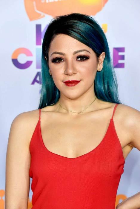 Niki Demartino at the 2017 Nickelodeon's Kids' Choice Awards