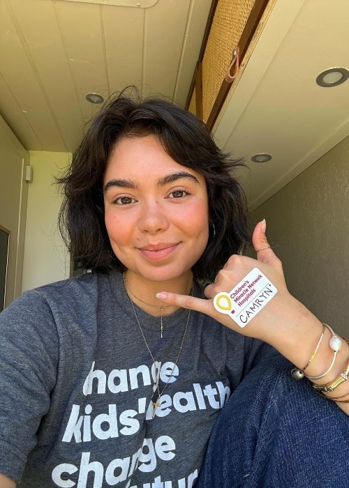 Auli’i Cravalho in June 2023 wishing Children Miracle Network Hospital a happy 40th Anniversary