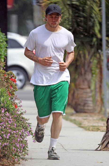 Charlie Hunnam goes for outdoor running