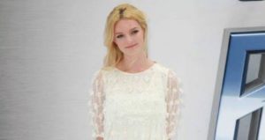 Dakota Blue Richards - Featured Image