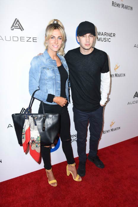 Tyler Joseph and wife Jenna Black at the Warner Music Group's GRAMMY Party in February 2017