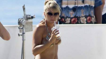 Busy Philipps Height, Weight, Age, Body Statistics