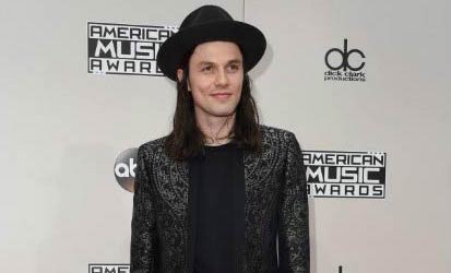 James Bay Height Weight Age Girlfriend Family Facts