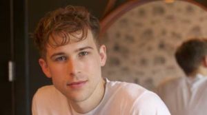 Tommy Dorfman - Featured Image