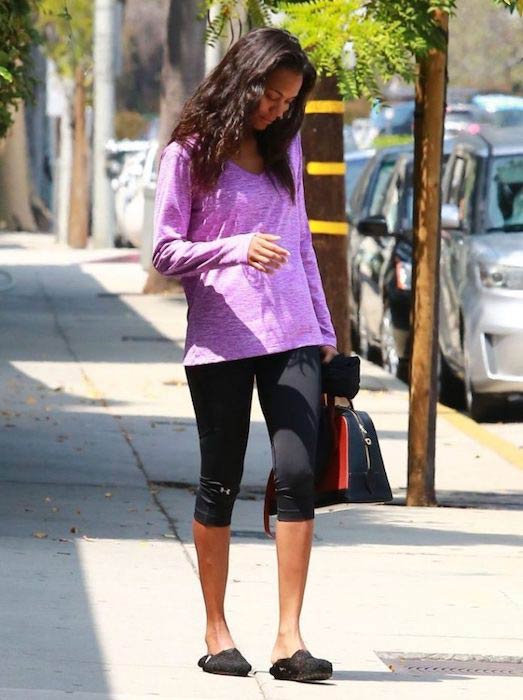 Zoe Saldana heading towards the gym in West Hollywood in 2016