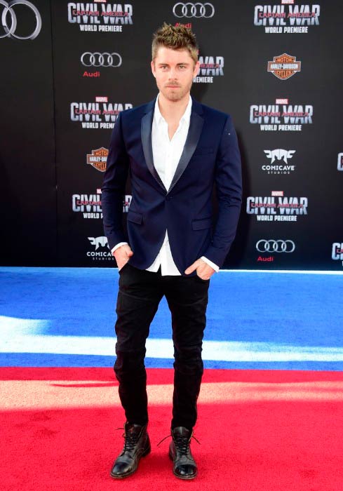 Luke Mitchell at the premiere of Marvel's Captain America: Civil War in Los Angeles in April 2016