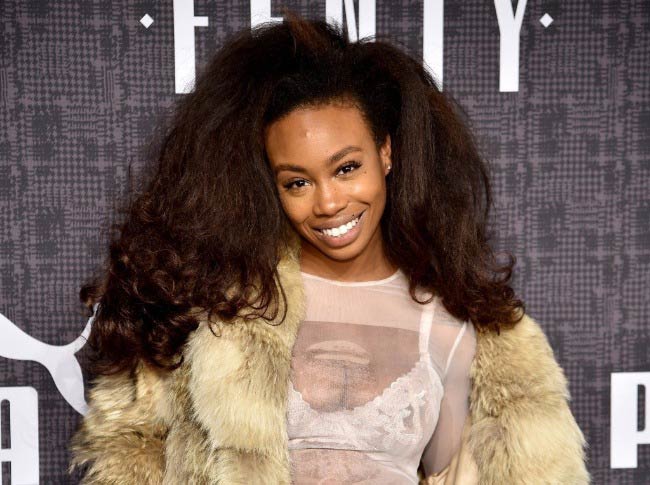 SZA at the New York Fashion Week for Rihanna’s Fenty Puma Autumn/Winter’16 collection
