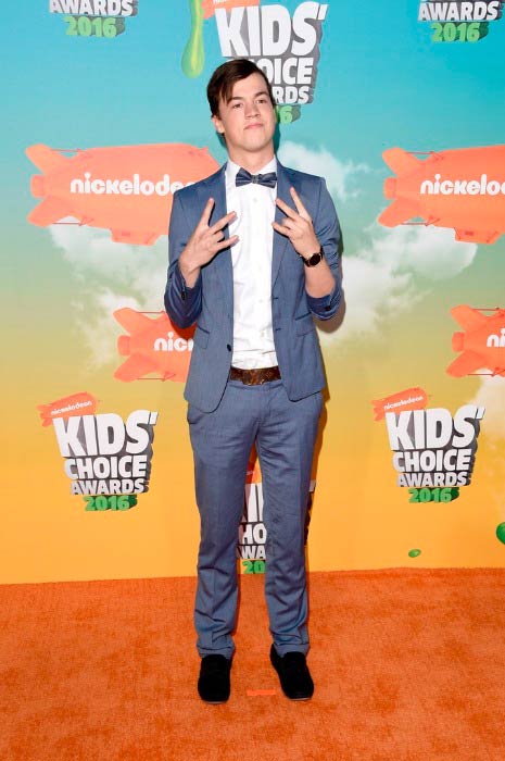 Taylor Caniff at the Nickelodeon's Kids' Choice Awards in March 2016