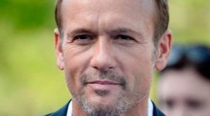 Tim McGraw - Featured Image