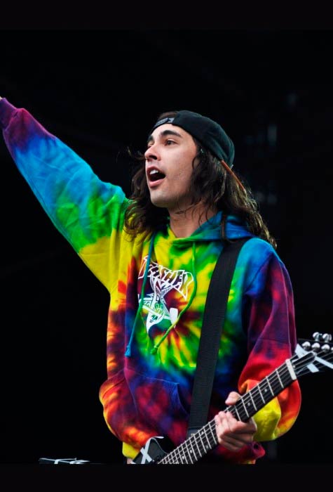 Vic Fuentes performing at his band’s concert in 2016