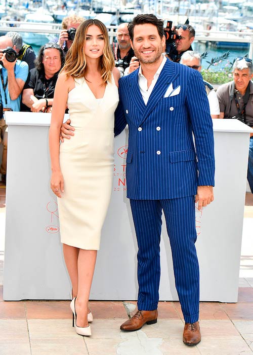 Édgar Ramírez with rumored girlfriend Ana de Armas at Cannes Film Festival in France in May 2016