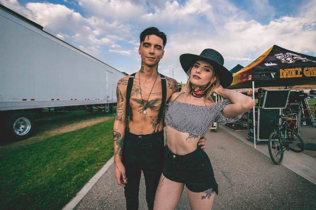 Juliet Simms and Andy Biersack in a picture uploaded to her Instagram in June 2017