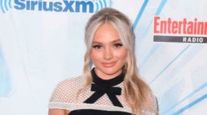 Natalie Alyn Lind