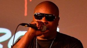 Jadakiss performing Healthy Celeb