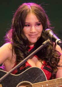 Singer Manika Height, Weight, Age, Boyfriend, Family, Facts, Biography