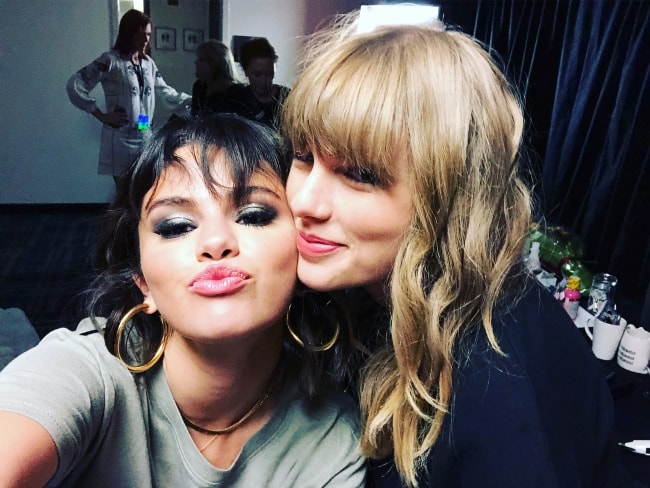 Selena Gomez in a selfie with Taylor Swift in May 2018