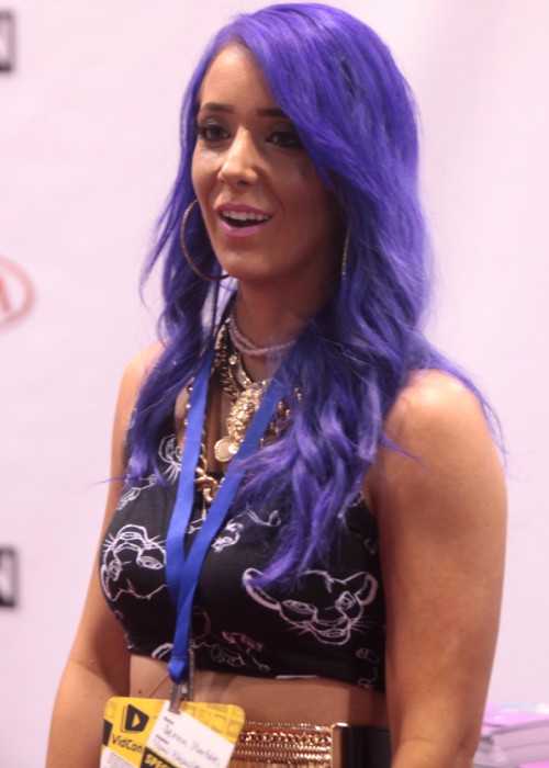 Jenna Marbles at the VidCon in June 2014