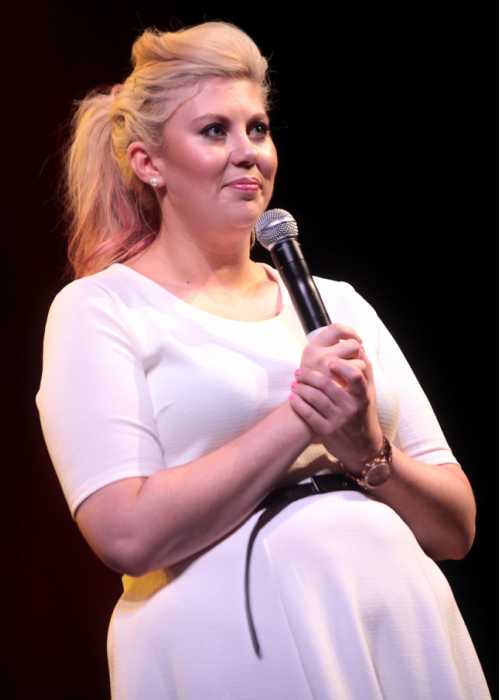 Louise Pentland at the VidCon in June 2014