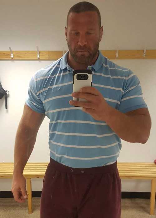 Terry Hollands in an Instagram Selfie in October 2017