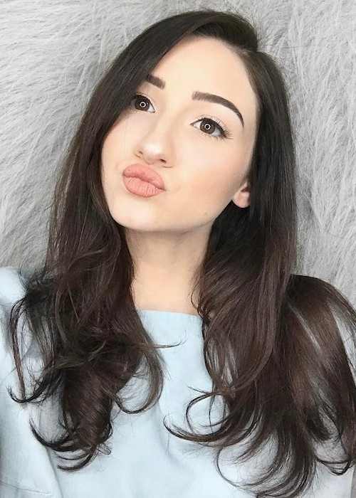 BeautyChickee in an Instagram selfie in March 2017