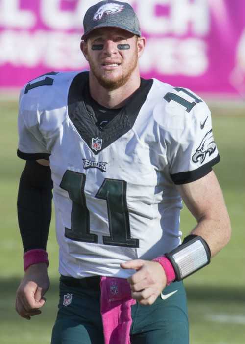 Carson Wentz Playing Against the Washington Redskins in October 2016