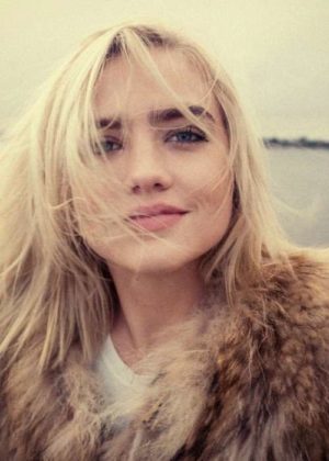 Maddie Hasson Height, Weight, Age, Boyfriend, Family, Facts, Biography