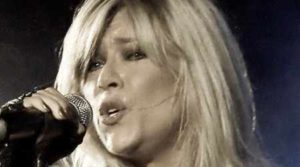 Samantha Fox Healthy Celeb