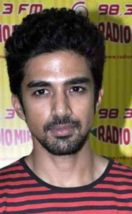 Saqib Saleem at Radio Mirchi 98.3 FM studio in March 2013