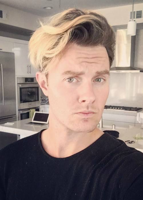 Bart Baker in an Instagram selfie in September 2016