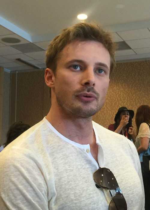 Bradley James at the 2015 Comic-Con International