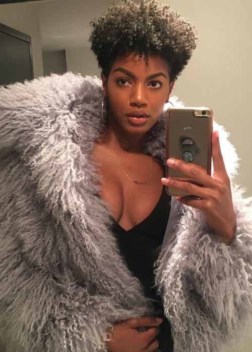 Ebonee Davis in an Instagram selfie in November 2016