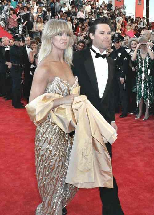 Goldie Hawn and Kurt Russell at the 61st Annual Academy Awards in 1989