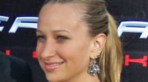 Jennifer Meyer Healthy Celeb